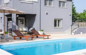 Amazing Home In Turjaci With Wifi